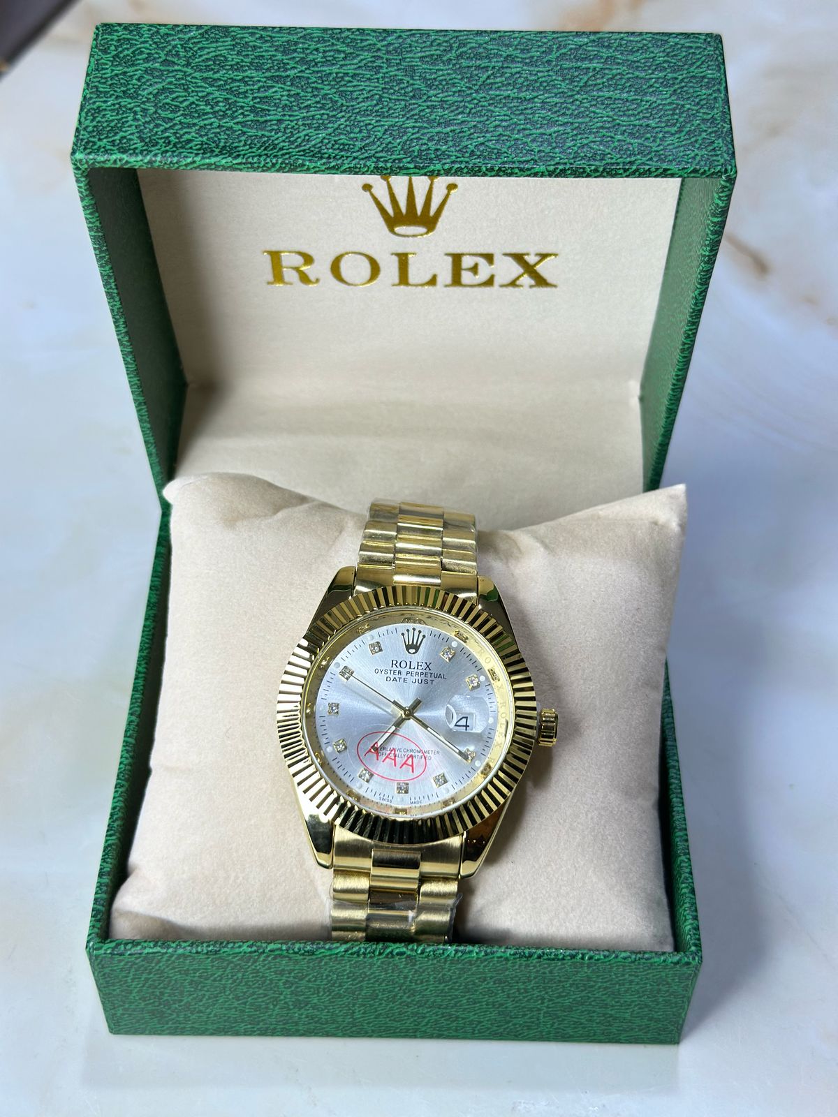 Rolex Watch ( Ramadan Offer 50% OFF )
